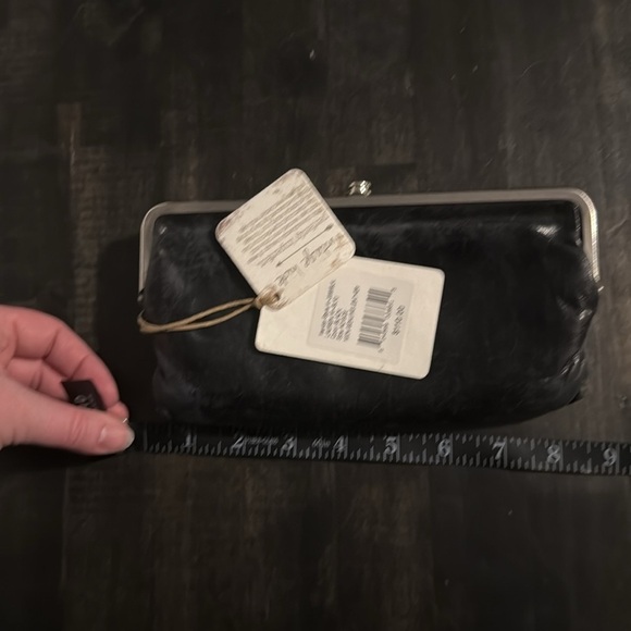 Hobo Lauren Vintage Hide Silver Frame Leather Wallet Clutch - Picture 8 of 9